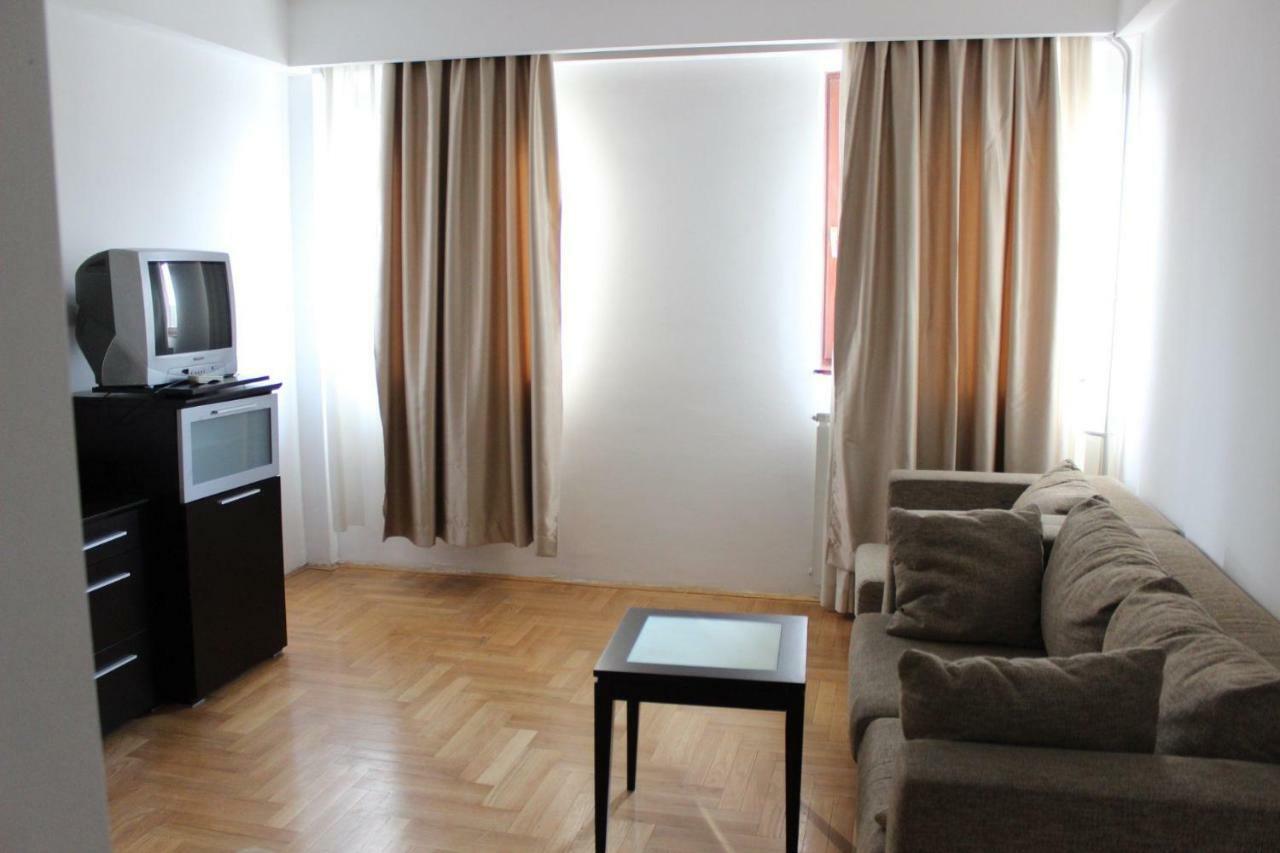 Hotel Beograd - Yu Lukavica Εξωτερικό φωτογραφία