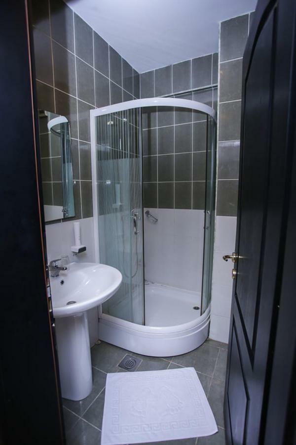 Hotel Beograd - Yu Lukavica Εξωτερικό φωτογραφία