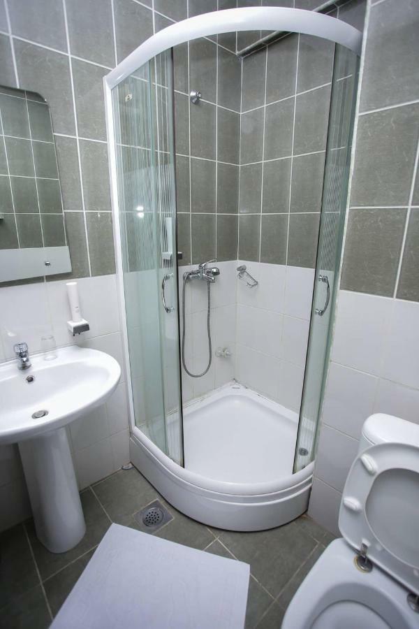 Hotel Beograd - Yu Lukavica Εξωτερικό φωτογραφία